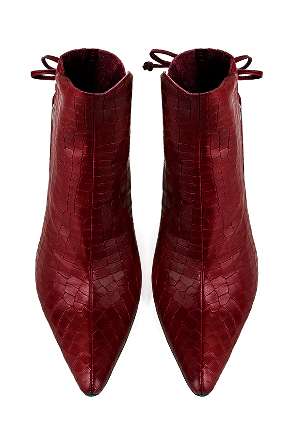 Burgundy red women's ankle boots with laces at the back. Tapered toe. Very high spool heels. Top view - Florence KOOIJMAN